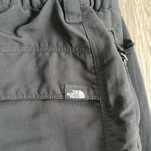 North face Means convertible pants/shorts